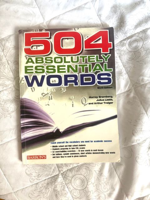 504 Absolutely Essential Words — Bakı