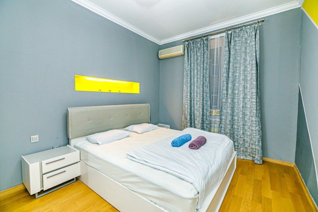 İcarəyə verilir 2 otaqlı köhnə tikili 75 m² — Mənzil, Bakı (11)