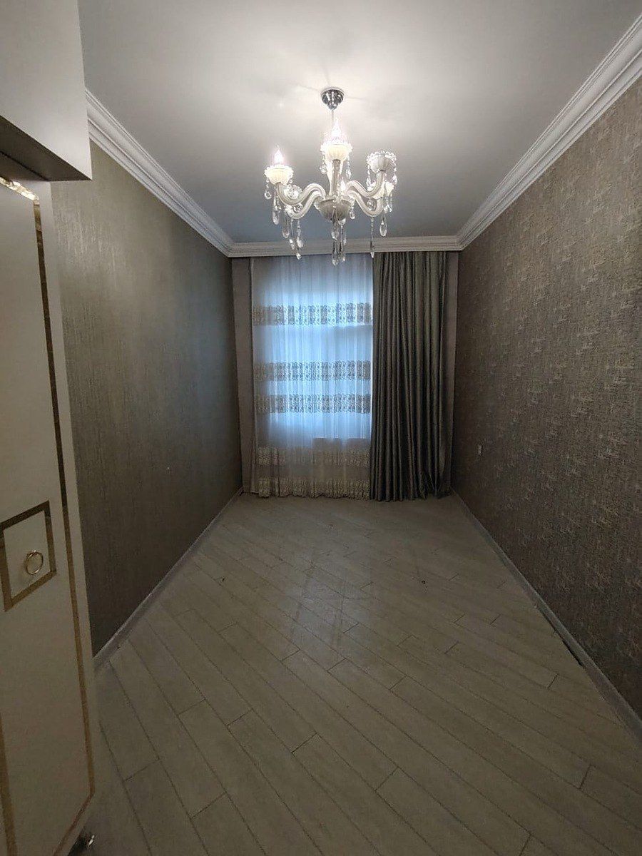 Satılır 2 otaqlı köhnə tikili 55 m² — Mənzil, Bakı (2)