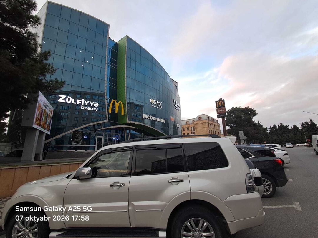 İcarəyə verilir 3 otaqlı köhnə tikili 80 m² — Mənzil, Bakı