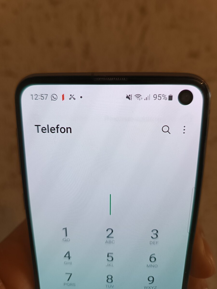 Samsung Galaxy S10e Prism Black 128GB/6GB — Smartfonlar, Sumqayıt (9)