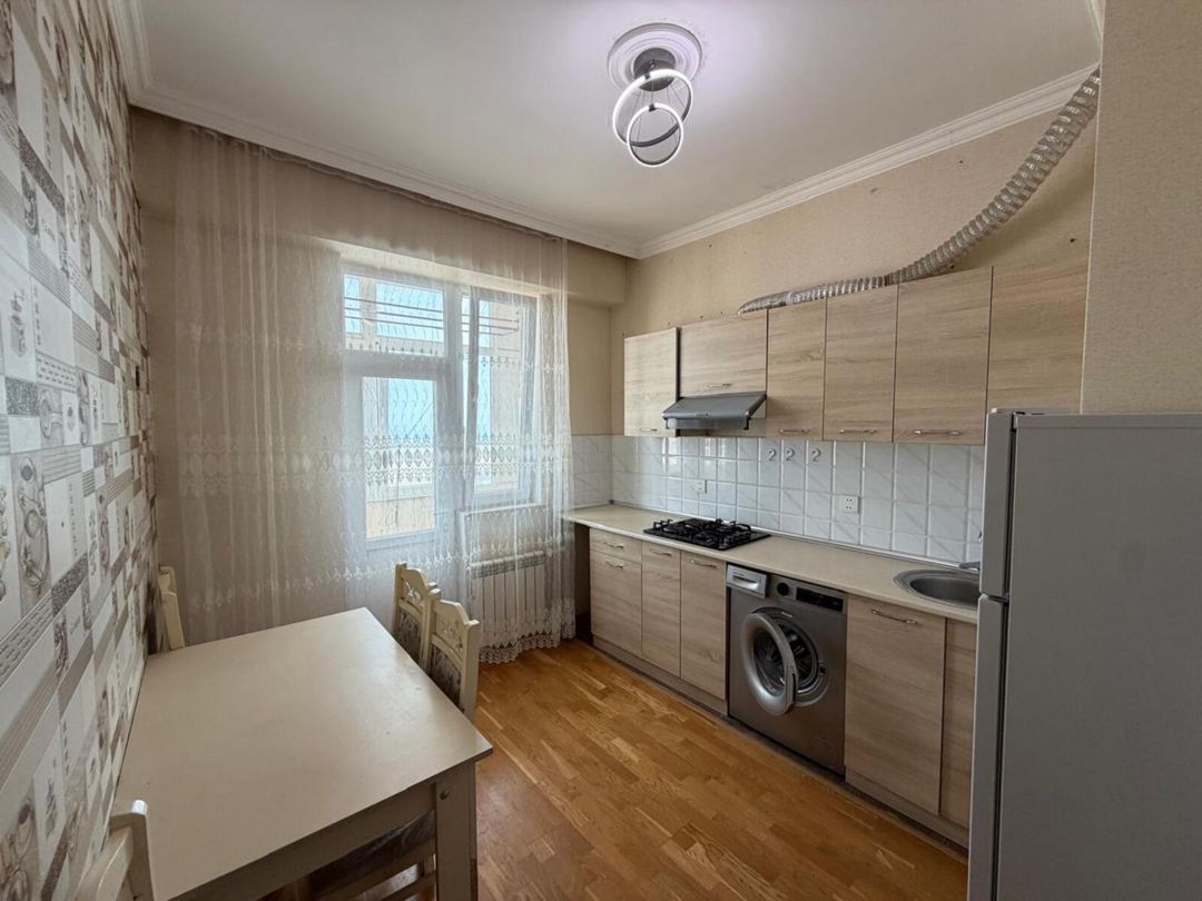 İcarəyə verilir 1 otaqlı yeni tikili 42 m² — Mənzil, Bakı (4)