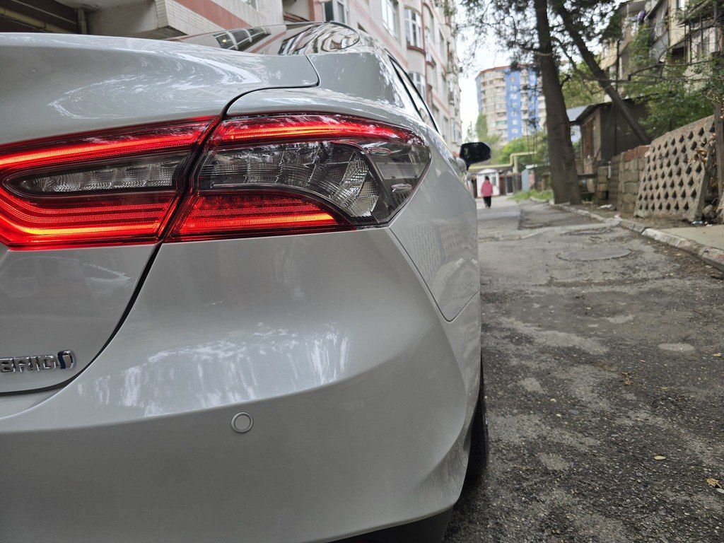 Toyota Camry, 2.5 L, 1.6 kWh, 2023 il, 40 700 km — Avtomobillər, Bakı (11)