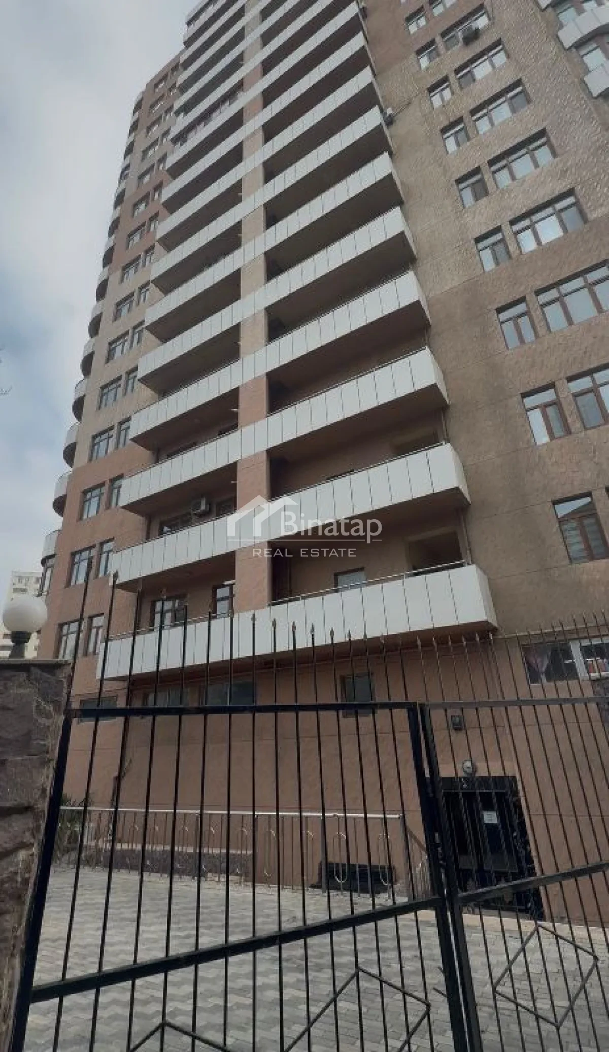 Satılır 3 otaqlı yeni tikili 120 m², Elmlər Akademiyası metrosu, Yasamal rayonu — 160 000 ₼ · Bakı · Mənzil Satılır 3 otaqlı yeni tikili 120 m², Elmlər Akademiyası metrosu, Yasamal rayonu — Bakı