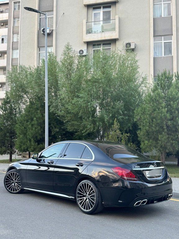 Mercedes C 250, 2.0 L, 2017 il, 89 300 km — Avtomobillər, Bakı (8)