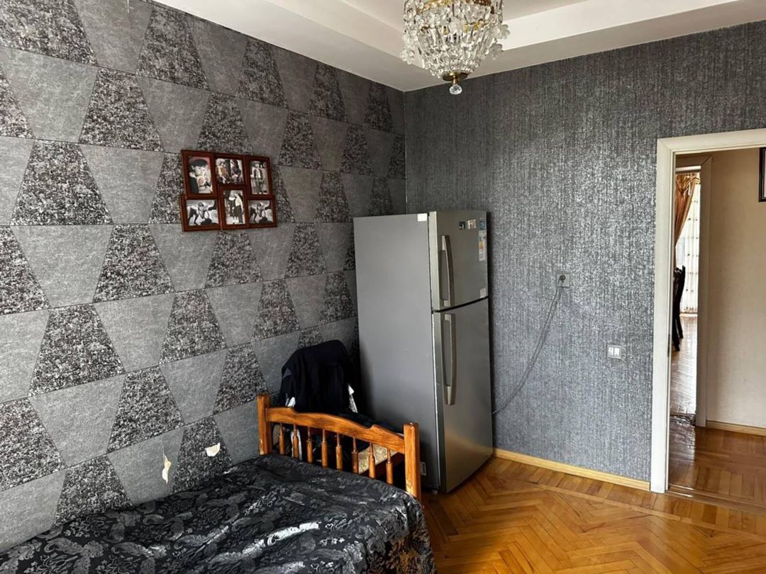 Satılır 4 otaqlı köhnə tikili 70 m² — Mənzil, Bakı (5)