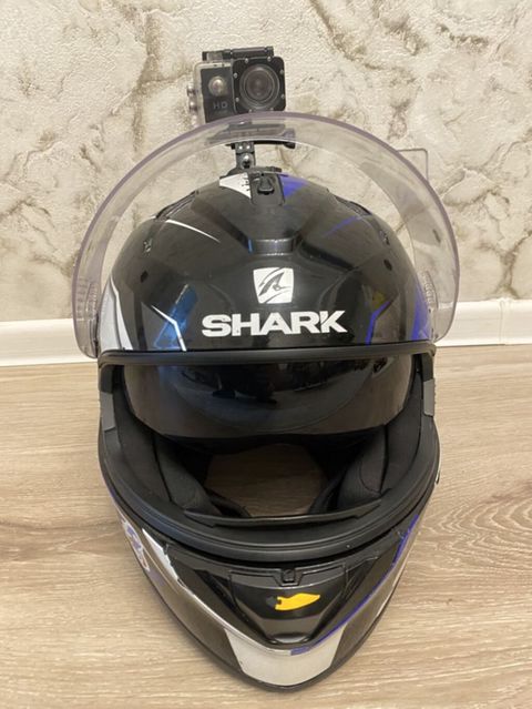 Şark tam üzlü motosiklet dəbilqəsi – əlavə qurğularla Xüsusiyyətlər — 150 ₼ · Bakı · Motosiklet geyimi Şark tam üzlü motosiklet dəbilqəsi – əlavə qurğularla Xüsusiyyətlər — Bakı