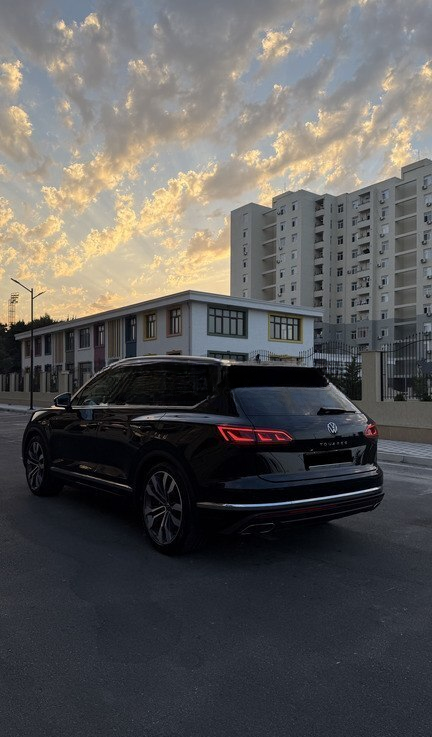 Volkswagen Touareg, 2023 il, 65000 km, 3 L — Avtomobillər, Bakı (8)