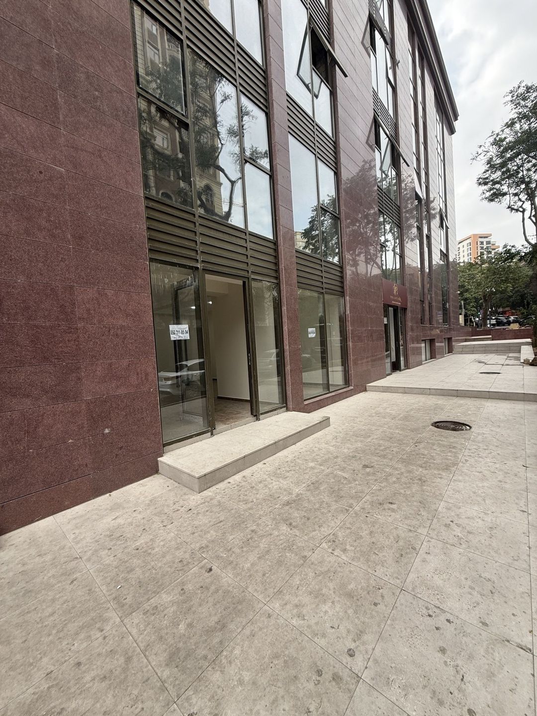 İcarəyə verilir obyekt 80 m² — Əmlak, Bakı (2)