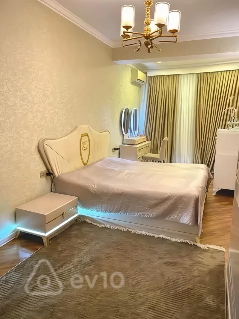 2 otaqlı mənzil, 65 m², Əcəmi Naxçıvani küçəsi — kirayə — Bakı