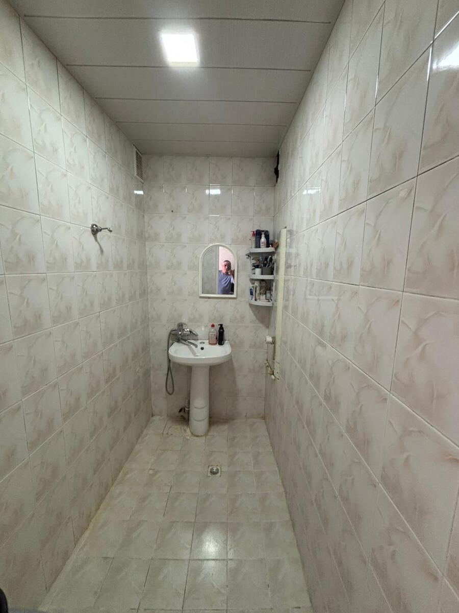 Satılır 2 otaqlı köhnə tikili 61 m² — Mənzil, Bakı (6)