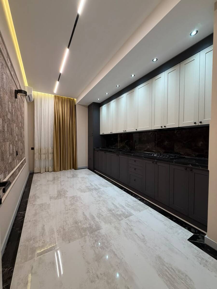 Satılır 4 otaqlı yeni tikili 131 m² — Mənzil, Bakı (7)