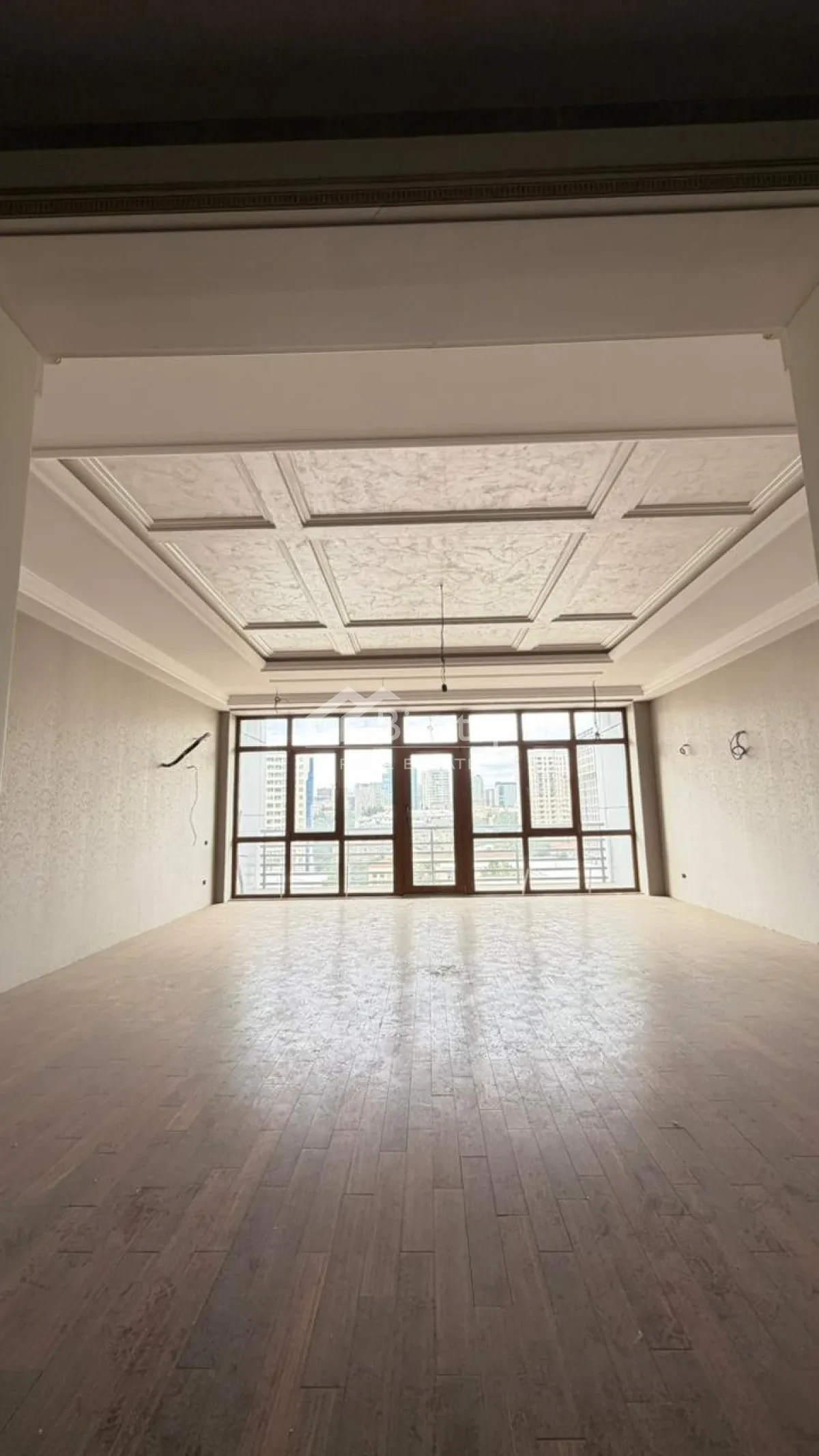Satılır 4 otaqlı yeni tikili 200 m², Nəsimi rayonu — Mələk xanım — Квартира