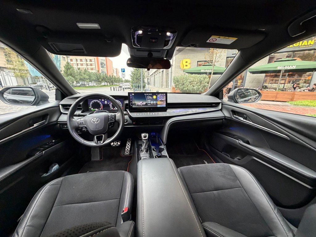 Toyota Camry, 2.0 L, 1 kWh, 2025 il, 46 000 km — Avtomobillər, Bakı (4)