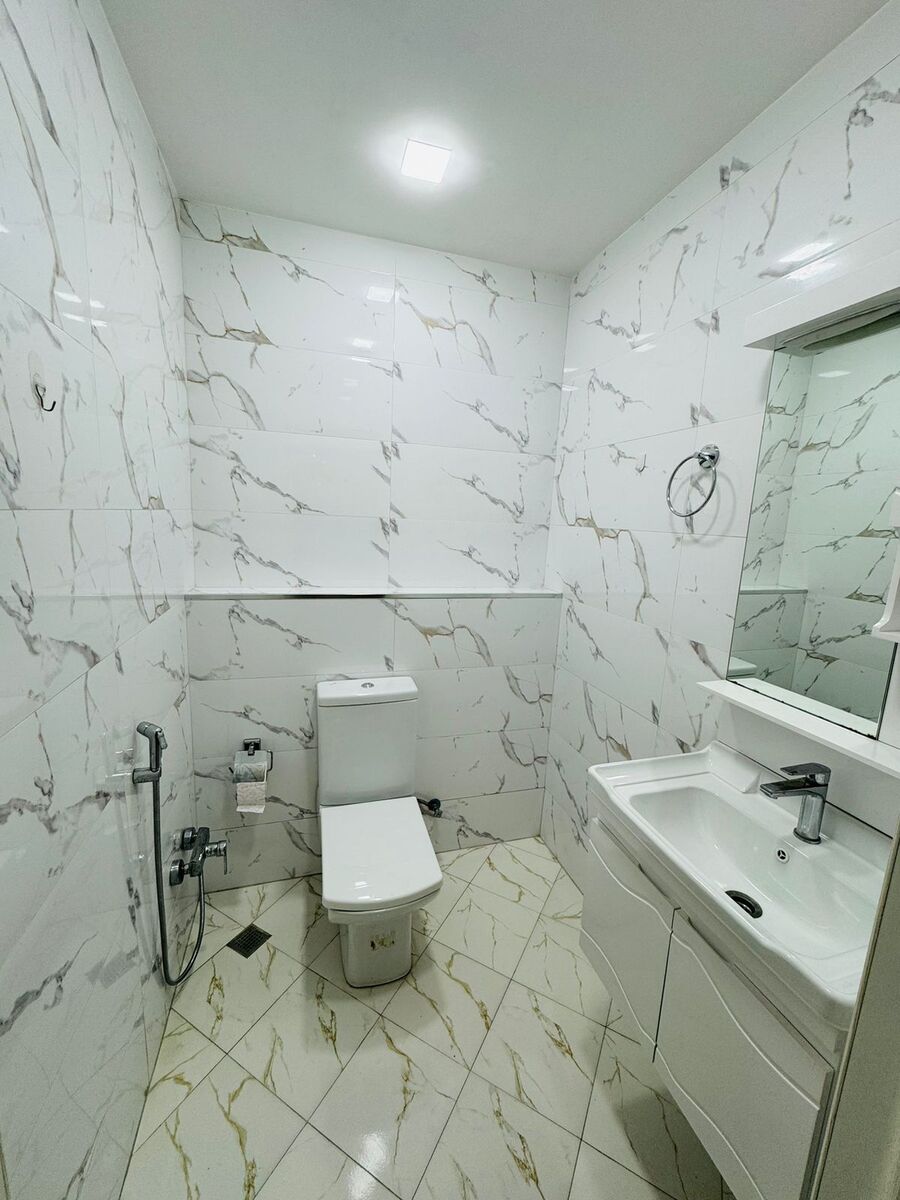 İcarəyə verilir 3 otaqlı yeni tikili 100 m² — Mənzil, Bakı (9)