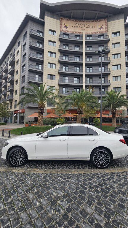 Mercedes E 220 d, 2.0 L, 2018 il, 218 011 km — Avtomobillər, Bakı (6)