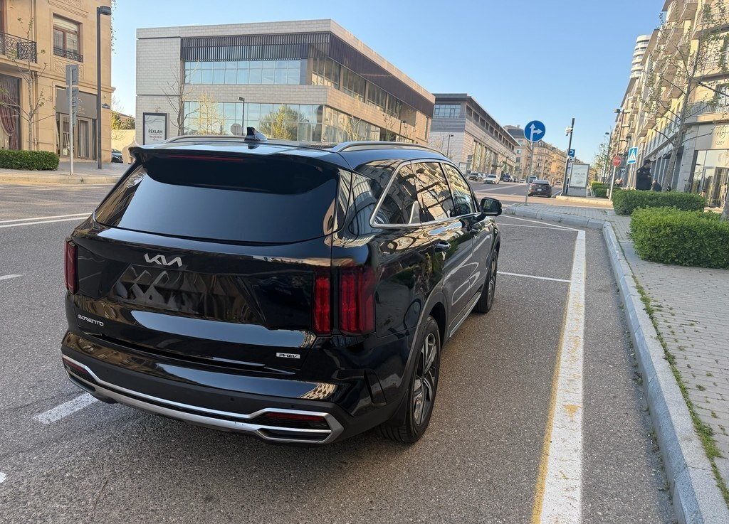 Kia Sorento, 2023 il, 93000 km, 1.6 L — Avtomobillər, Bakı (5)