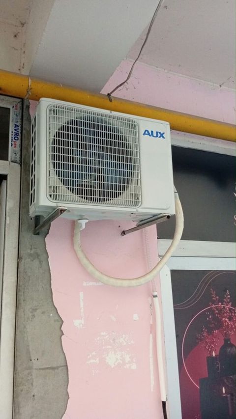 Kondisioner AUX, İşlənmiş, 30-35 kv. m, Split sistem — 350 ₼ · Xırdalan · Kondisioner və split-sistemlər Kondisioner AUX, İşlənmiş, 30-35 kv. m, Split sistem — Xırdalan