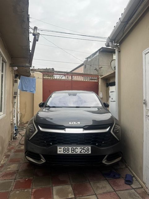 Kia Sportage, 1.6 L, 1.49 kWh, 2023 il, 48 000 km — Bakı