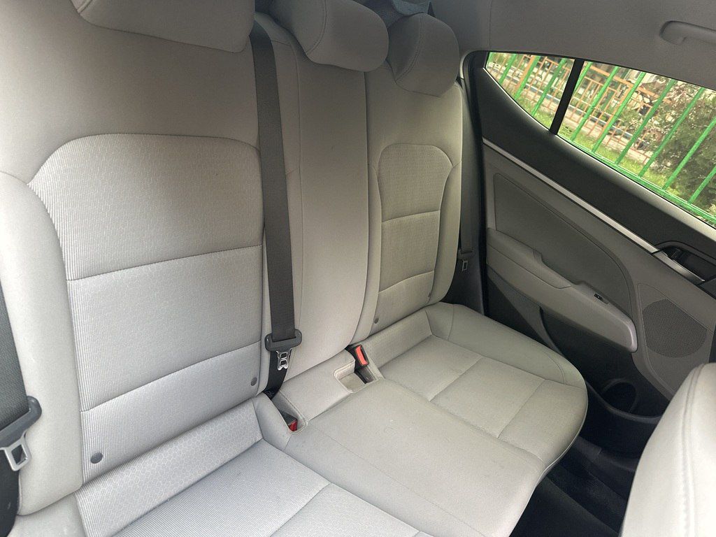 Hyundai Elantra, 1.8 L, 2018 il, 105 604 km 01-CV-409 — Avtomobillər, Bakı (7)