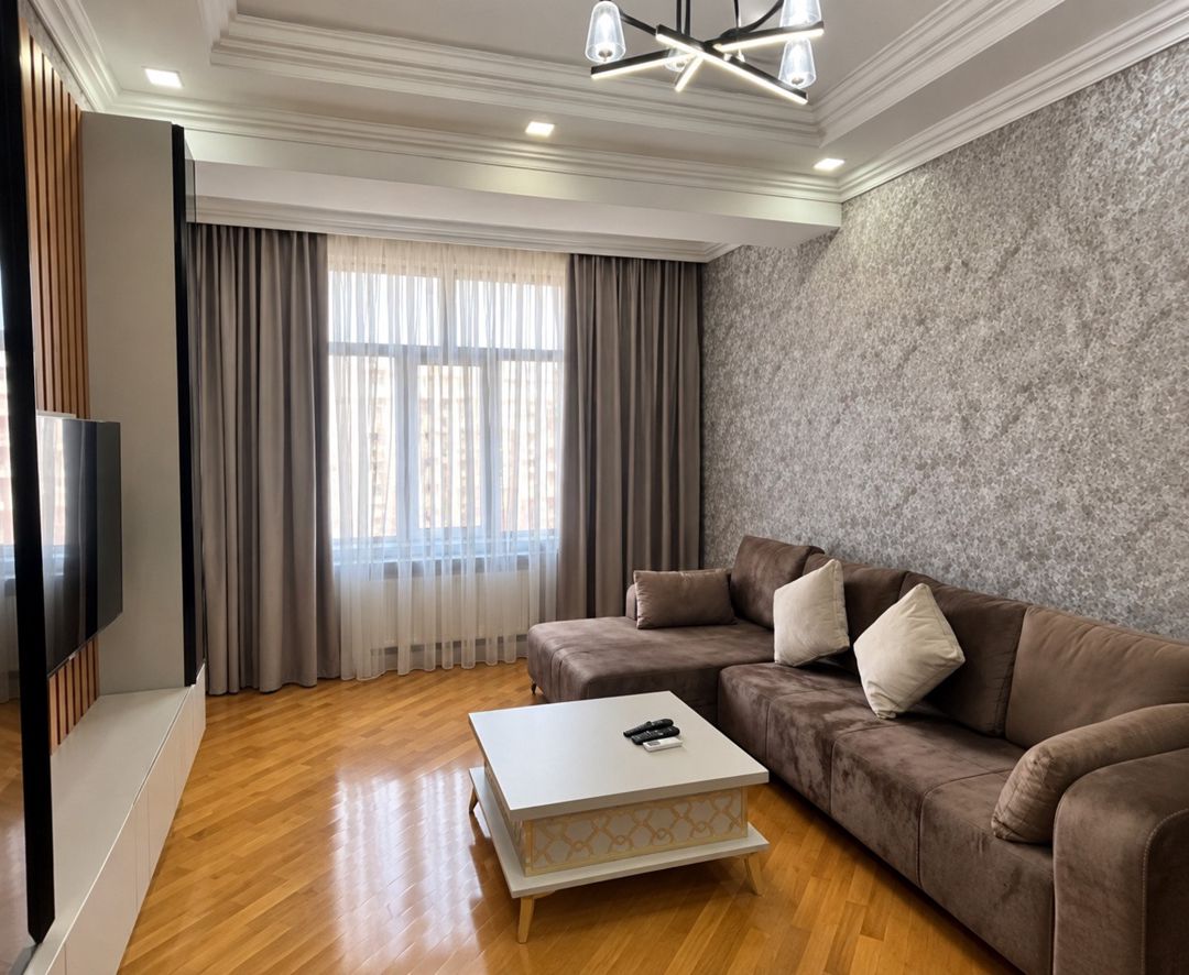 İcarəyə verilir 2 otaqlı yeni tikili 68 m² — Mənzil, Bakı (2)