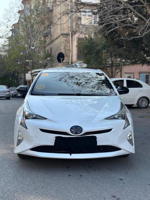 Toyota Prius, 1.8 L, 1.3 kWh, 2018 il, 176 500 km — 21 900 ₼ · Bakı · Avtomobillər Toyota Prius, 1.8 L, 1.3 kWh, 2018 il, 176 500 km — Bakı
