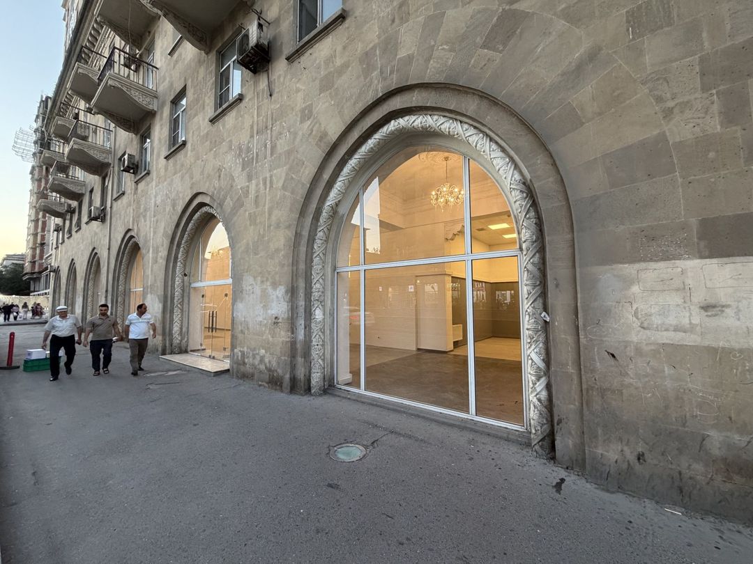 İcarəyə verilir obyekt 351 m² — Əmlak, Bakı (4)