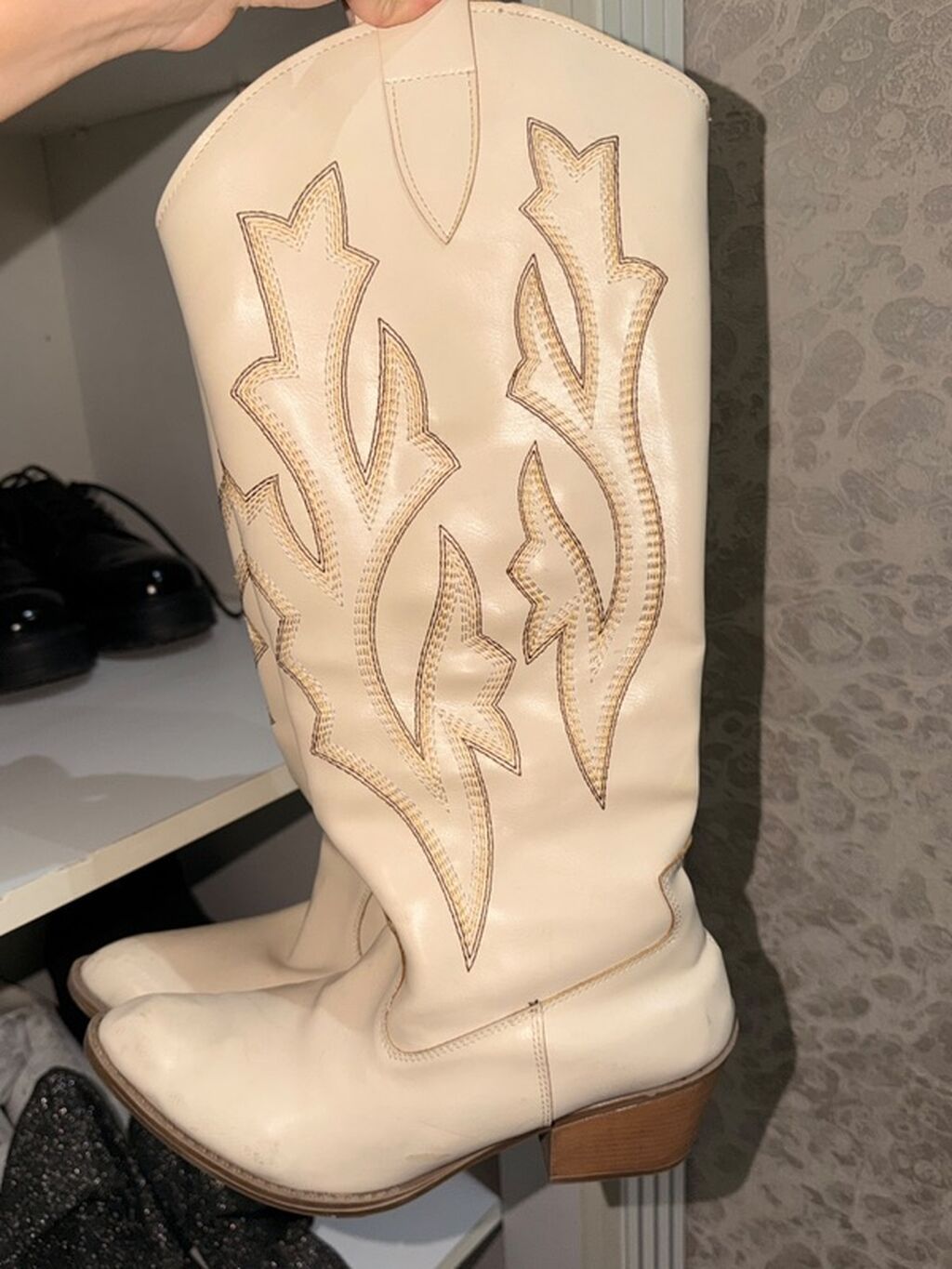 Western üslubunda uzun çəkmələr – krem/bej rəng - Material: yumşaq — Çəkmə, Bakı