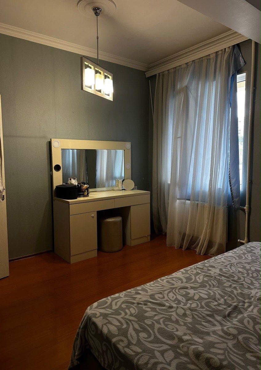 Satılır 2 otaqlı köhnə tikili 74 m² — Mənzil, Bakı (9)