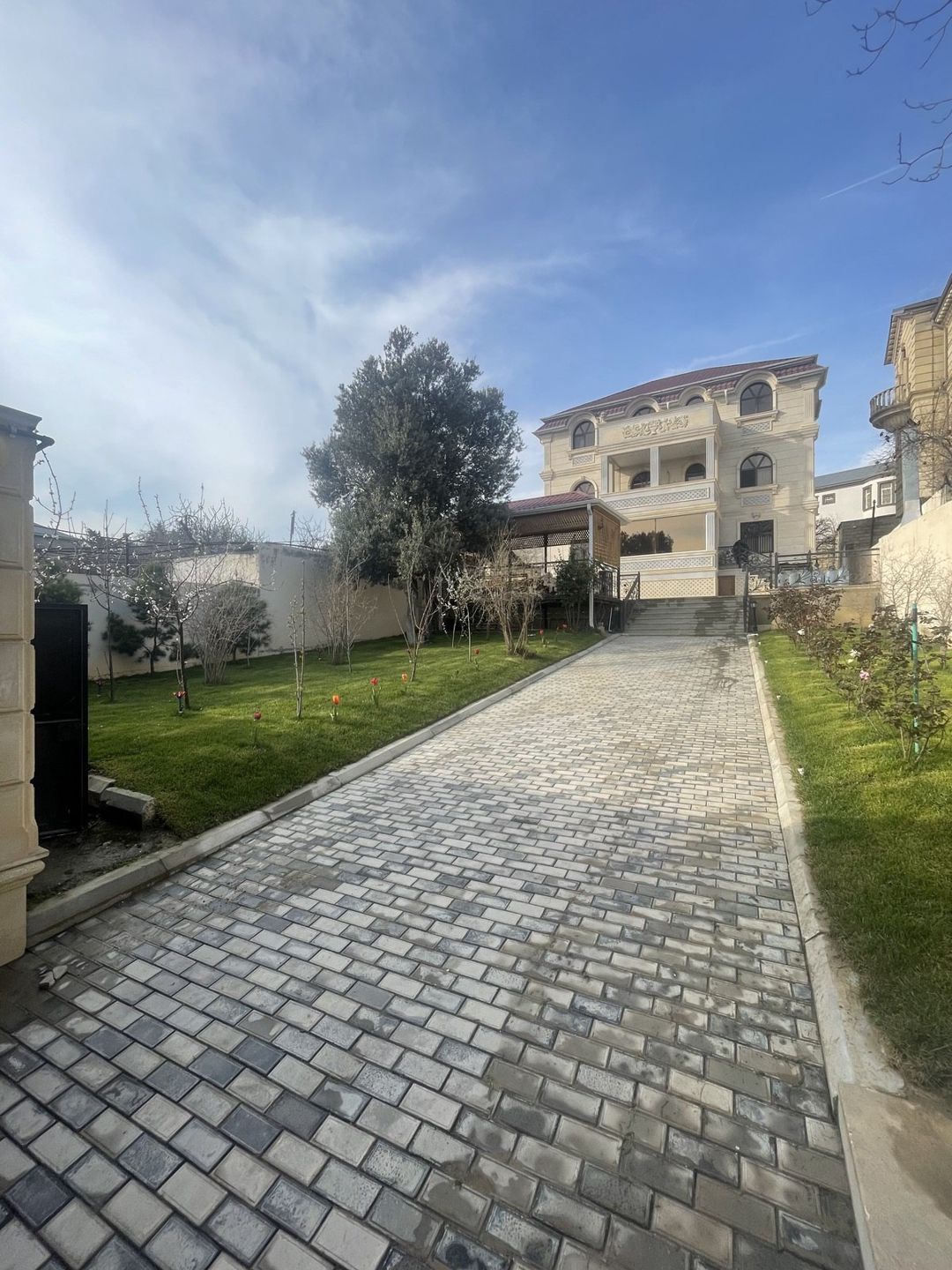 Satılır 8 otaqlı həyət evi/bağ evi 420 m² — Ev, villa, Bakı (2)