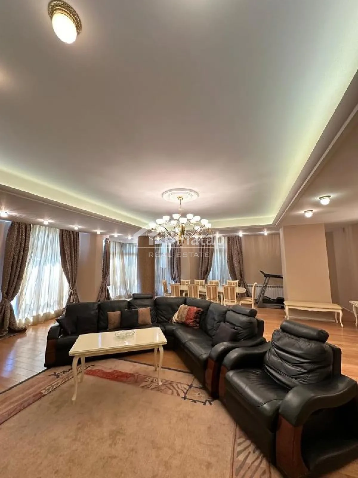 Satılır 4 otaqlı yeni tikili 240 m², 28 May metrosu, Nəsimi rayonu — Mənzil, Bakı (2)