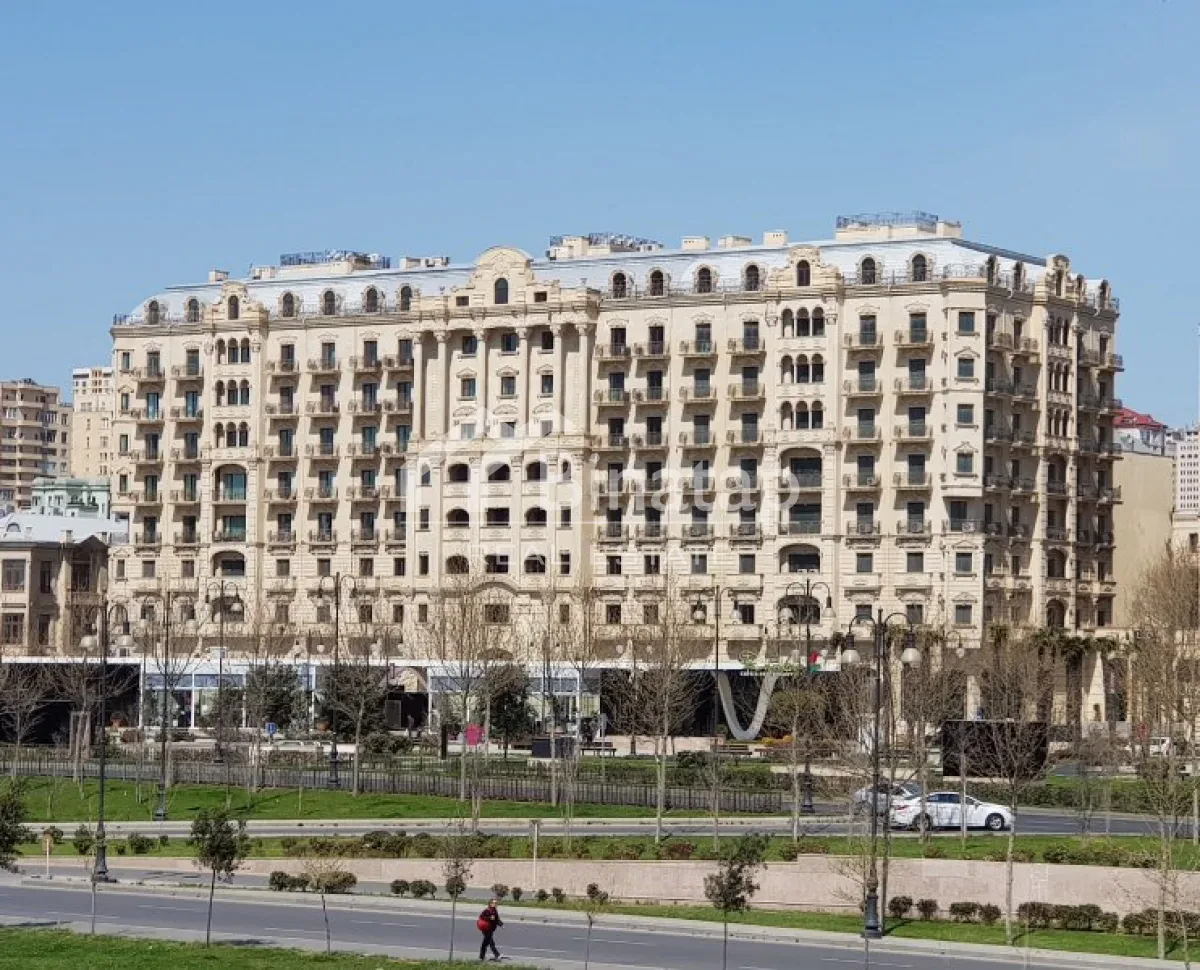 Satılır 4 otaqlı yeni tikili 207 m², 28 May metrosu, Nəsimi rayonu — Bakı