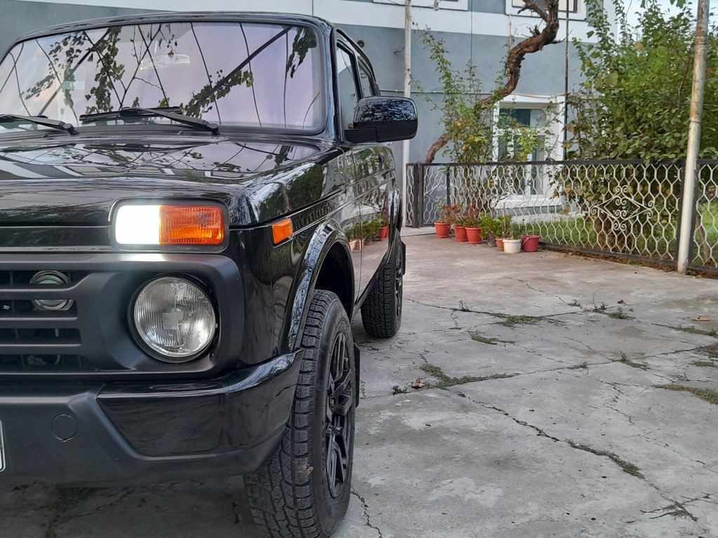 Lada (VAZ) Niva, 1.7 L, 2018 il, 80 000 km — Avtomobillər, Yevlax (9)