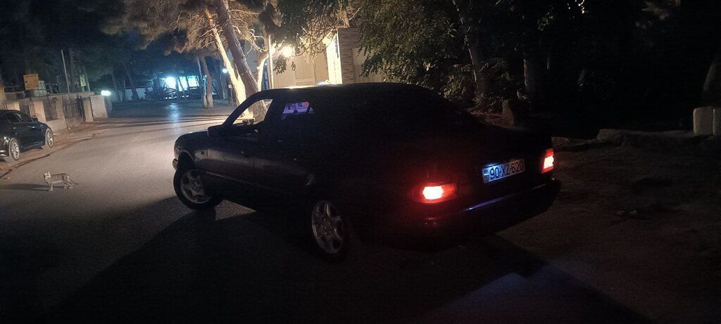 Mercedes E 200, 2.2 L, 1997 il, 554 343 km 90-XZ-620 — Avtomobillər, Bakı (10)