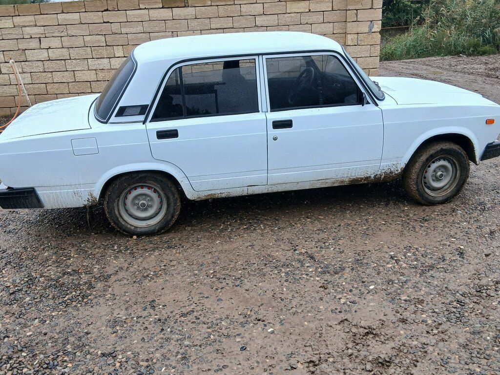 Lada (VAZ) 2107, 1.7 L, 2009 il, 77 382 km 49-BH-770 — Avtomobillər, Saatlı (6)