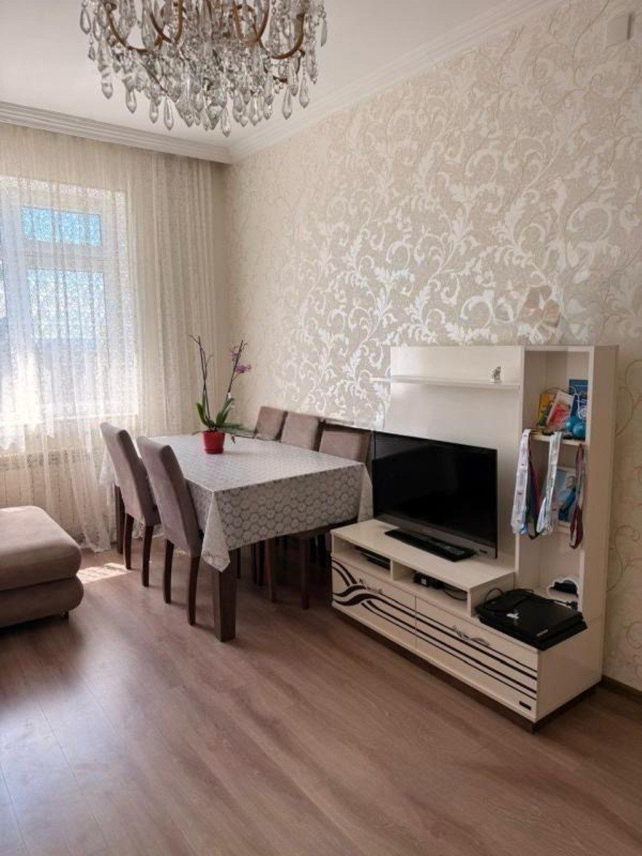 Satılır 3 otaqlı köhnə tikili 65 m² — Mənzil, Bakı (2)