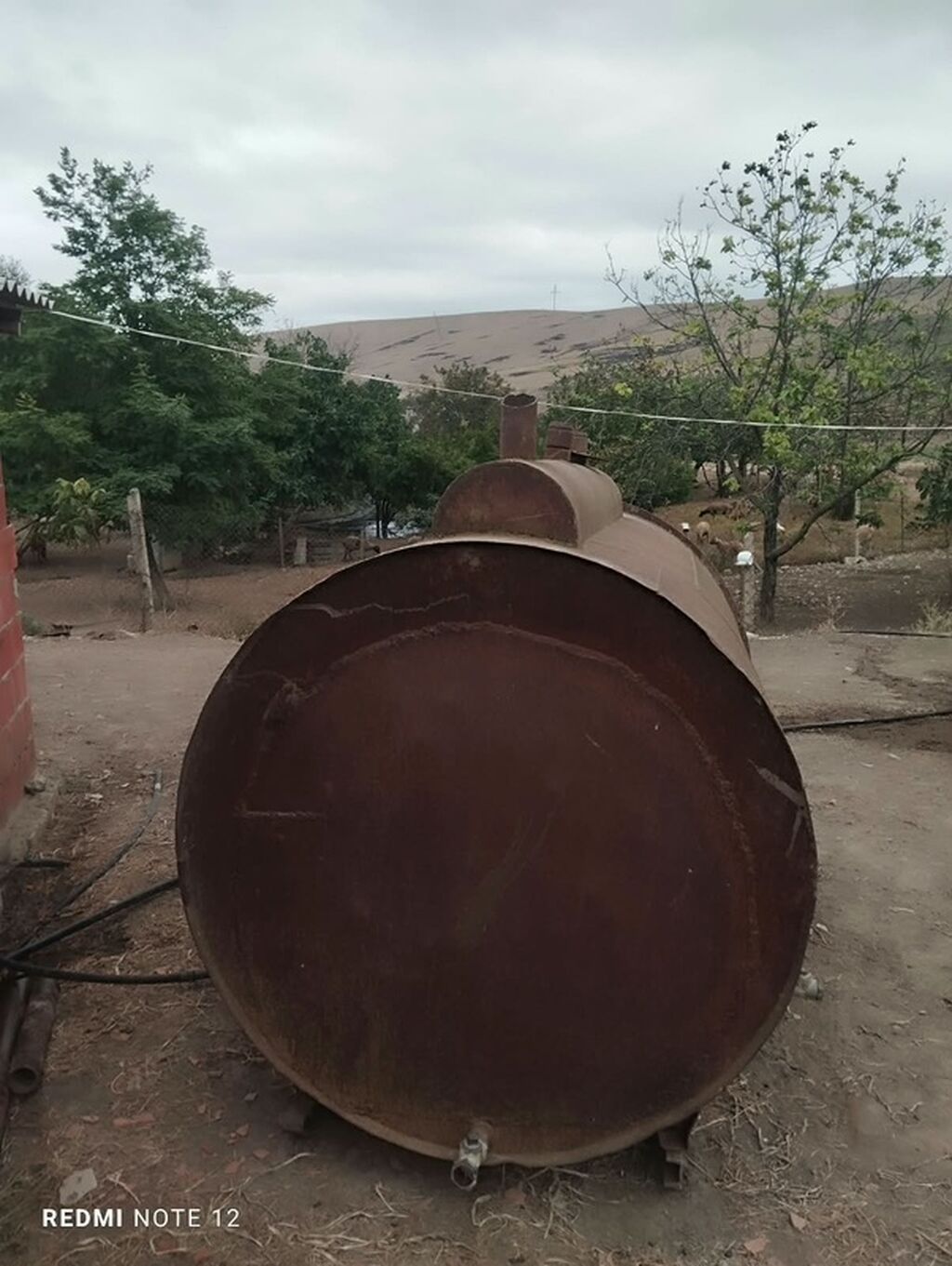 Məhsul: Sənaye tipli üfüqi metal çən Təsvir: - Silindrik formalı — Su çənləri, kanisterləri, bochkalar, Cəlilabad (3)