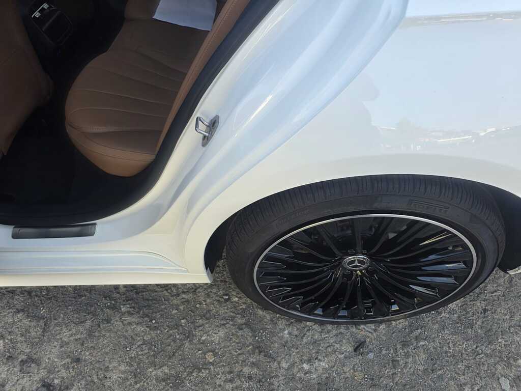 Mercedes E 200, 2.0 L, 2025 il, 40 000 km — Avtomobillər (10)