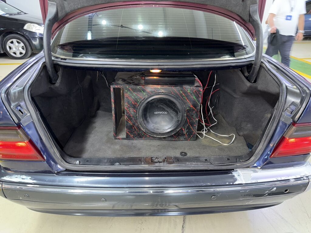 Mercedes-Benz E-Class: 2.2 l 1997 il Sedan 90-XM-469 — Avtomobillər, Bakı (9)
