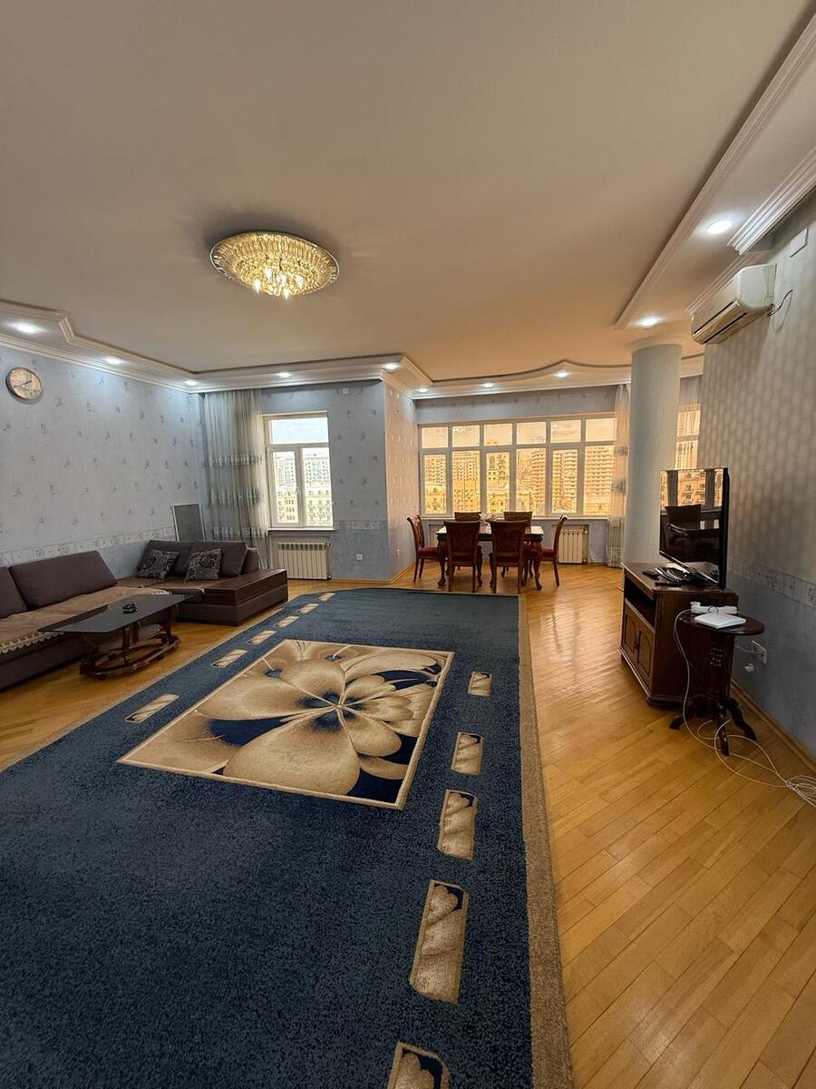 Satılır 3 otaqlı yeni tikili 150 m² — Mənzil, Bakı (4)