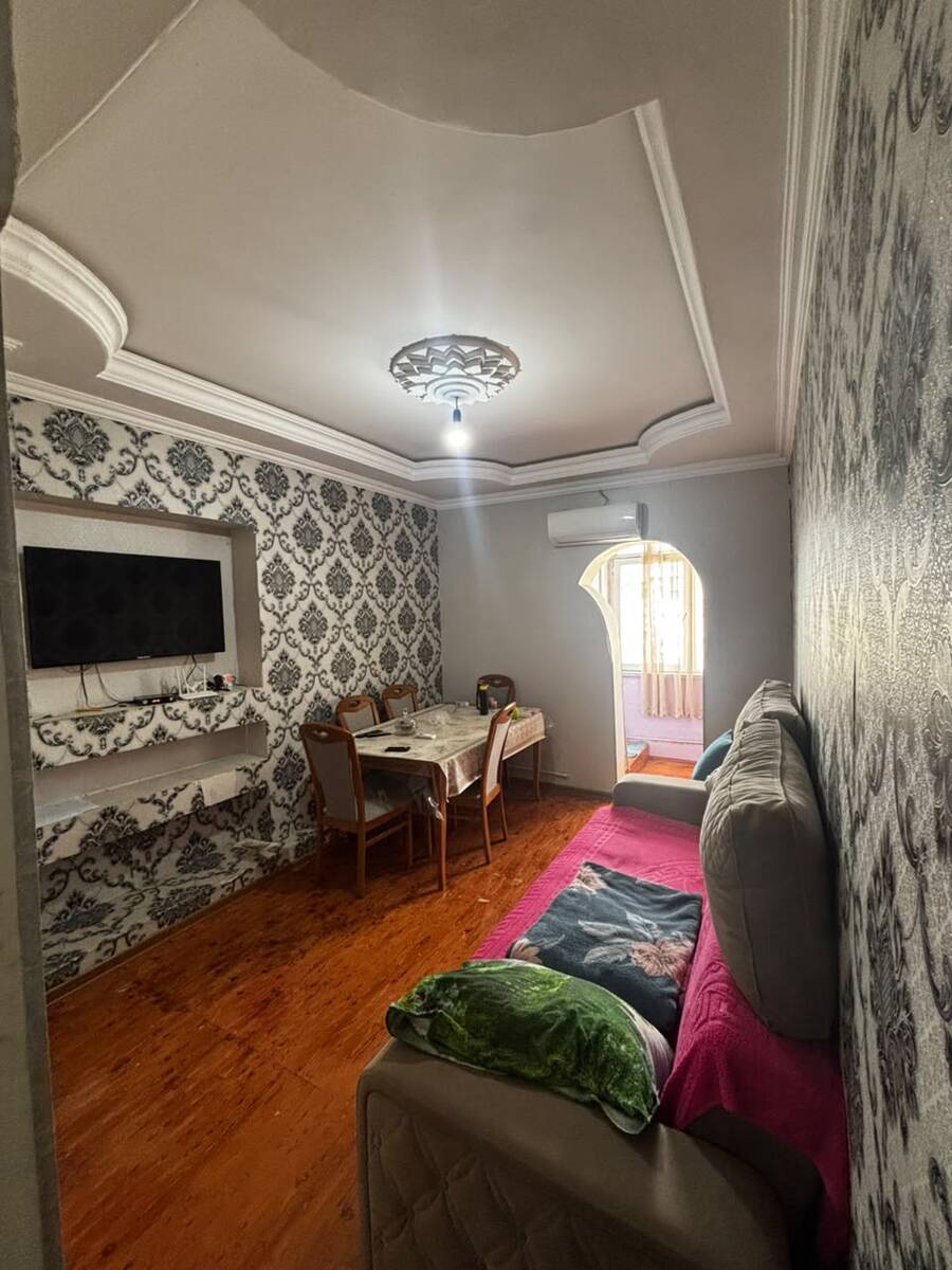 Satılır 3 otaqlı köhnə tikili 60 m² — Mənzil, Bakı