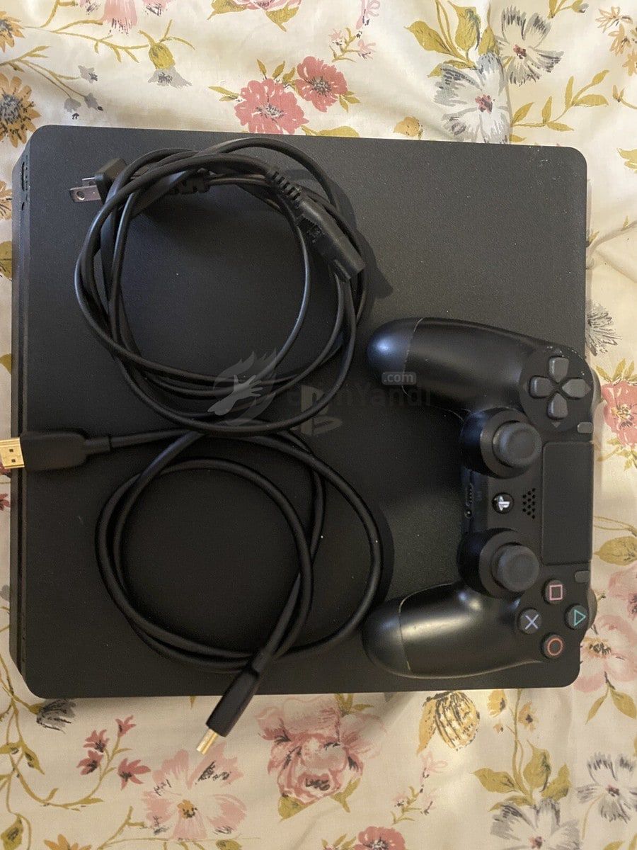 PS 4 Slim 1 pultlu — Elektronika, Bakı