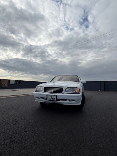 Mercedes C 230, 2.3 L, 1999 il, 378 000 km — Bakı
