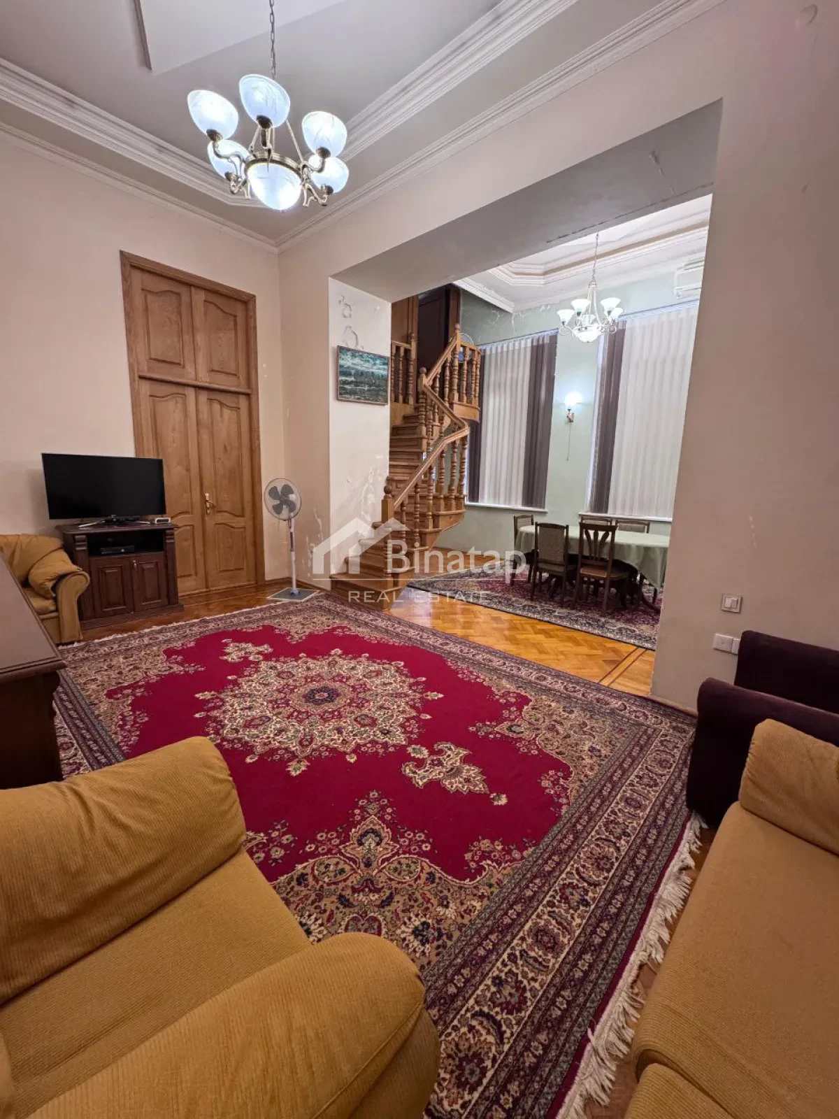 Satılır 3 otaqlı köhnə tikili 110 m², İçərişəhər metrosu, Səbail rayonu — 379 000 ₼ · Bakı · Mənzil Satılır 3 otaqlı köhnə tikili 110 m², İçərişəhər metrosu, Səbail rayonu — Bakı