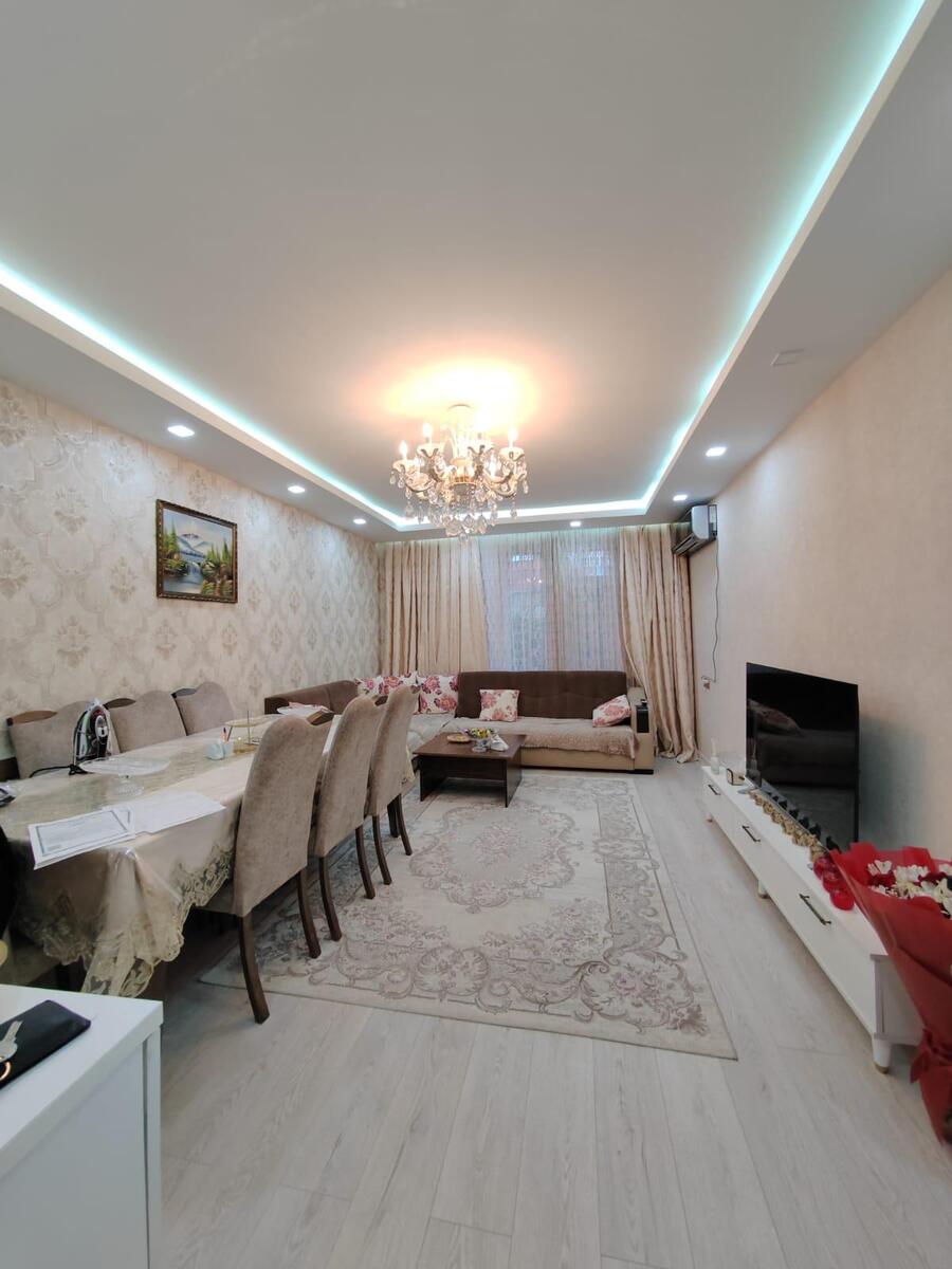 Satılır 2 otaqlı köhnə tikili 60 m² — Mənzil, Bakı