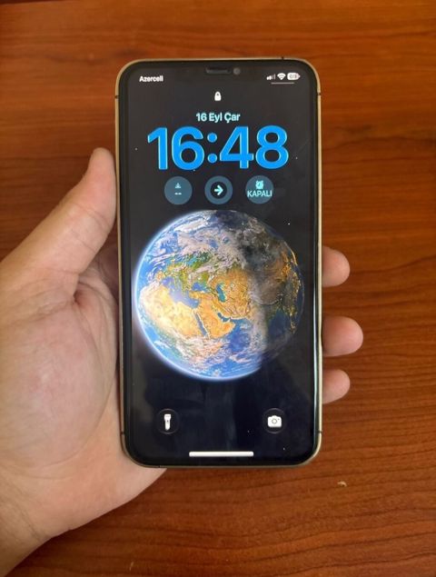 Apple iPhone 11 Pro Max Gold 256GB/4GB — Bakı