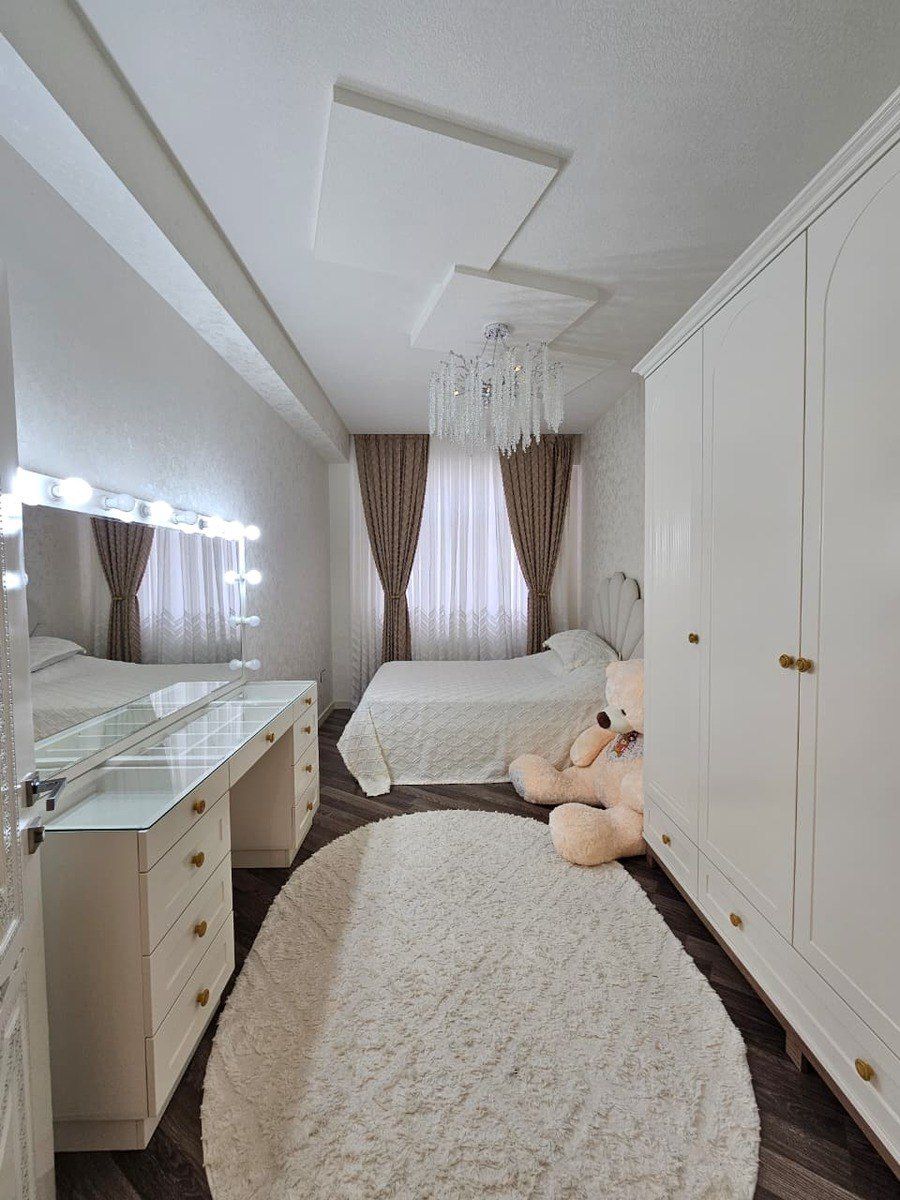 Satılır 4 otaqlı yeni tikili 200 m² — Mənzil, Bakı (8)