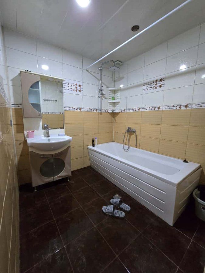 3 otaqlı mənzil, 95 m², U. Ekberov kuc, Bakı — Mənzil, Bakı (8)