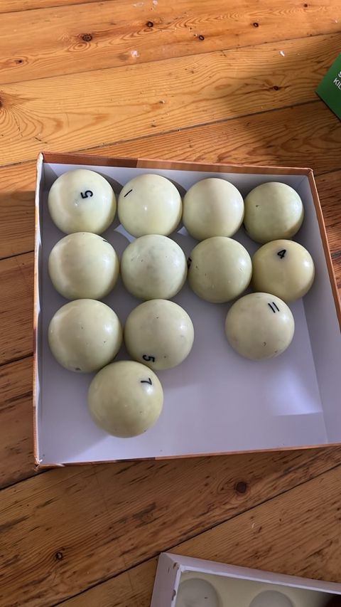 Bilyard daşları — 70 ₼ · Bakı · İdman, hobi, istirahət Bilyard daşları — Bakı