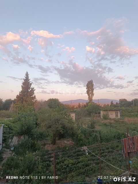 Köhnə tikili Satılır Siyəzən, Satilir heyet evi, 3 otaq, 65 m² — Siyəzən